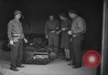 Immagine di Civili francese Vannes Francia, 1944, secondo 40 filmato di repertorio 65675055593