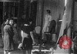 Immagine di Civili francese Le Mans Francia, 1944, secondo 29 filmato di repertorio 65675055595