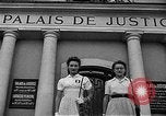 Image civils français Le Mans en France, 1944, de la seconde 11 séquences d'archives historiques vidéo 65675055596