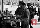 Image civils français Le Mans en France, 1944, de la seconde 42 séquences d'archives historiques vidéo 65675055596