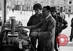 Image civils français Le Mans en France, 1944, de la seconde 43 séquences d'archives historiques vidéo 65675055596