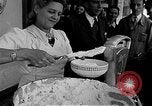 Image civils français Le Mans en France, 1944, de la seconde 56 séquences d'archives historiques vidéo 65675055596