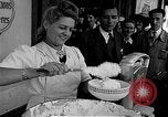 Image civils français Le Mans en France, 1944, de la seconde 61 séquences d'archives historiques vidéo 65675055596