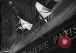 Standbild Feiern an Befreiung von Paris Paris Frankreich, 1944, aus Sekunde 43 historischem Filmmaterial Videoclip 65675055597