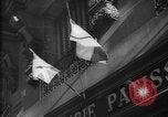 Standbild Feiern an Befreiung von Paris Paris Frankreich, 1944, aus Sekunde 49 historischem Filmmaterial Videoclip 65675055597