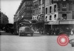 Immagine di Civili parigino Parigi Francia, 1944, secondo 17 filmato di repertorio 65675055598