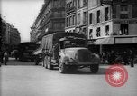 Immagine di Civili parigino Parigi Francia, 1944, secondo 19 filmato di repertorio 65675055598