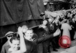 Immagine di Civili parigino Parigi Francia, 1944, secondo 54 filmato di repertorio 65675055598