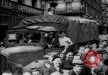 Immagine di Civili parigino Parigi Francia, 1944, secondo 59 filmato di repertorio 65675055598