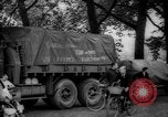 Image gai civils Parisien Paris France, 1944, de la seconde 8 séquences d'archives historiques vidéo 65675055599