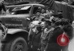 Image gai civils Parisien Paris France, 1944, de la seconde 24 séquences d'archives historiques vidéo 65675055599