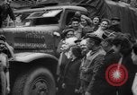 Image gai civils Parisien Paris France, 1944, de la seconde 26 séquences d'archives historiques vidéo 65675055599