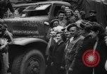 Image gai civils Parisien Paris France, 1944, de la seconde 29 séquences d'archives historiques vidéo 65675055599
