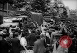 Image gai civils Parisien Paris France, 1944, de la seconde 44 séquences d'archives historiques vidéo 65675055599