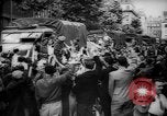 Image gai civils Parisien Paris France, 1944, de la seconde 52 séquences d'archives historiques vidéo 65675055599