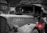 Image civils Parisien Paris France, 1944, de la seconde 4 séquences d'archives historiques vidéo 65675055600