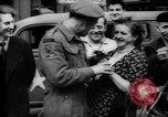 Image civils Parisien Paris France, 1944, de la seconde 12 séquences d'archives historiques vidéo 65675055600