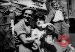 Image civils Parisien Paris France, 1944, de la seconde 22 séquences d'archives historiques vidéo 65675055600