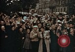 Image civils tchèque Pilsen Tchécoslovaquie, 1945, de la seconde 11 séquences d'archives historiques vidéo 65675055601