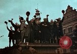 Image civils tchèque Pilsen Tchécoslovaquie, 1945, de la seconde 40 séquences d'archives historiques vidéo 65675055601
