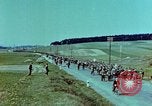 Image Des civils allemands et soldat allemand Prisonniers près de Pilsen Pilsen Tchécoslovaquie, 1945, de la seconde 7 séquences d'archives historiques vidéo 65675055605