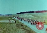 Image Des civils allemands et soldat allemand Prisonniers près de Pilsen Pilsen Tchécoslovaquie, 1945, de la seconde 8 séquences d'archives historiques vidéo 65675055605