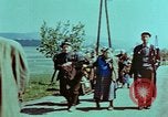 Image Des civils allemands et soldat allemand Prisonniers près de Pilsen Pilsen Tchécoslovaquie, 1945, de la seconde 38 séquences d'archives historiques vidéo 65675055605