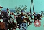 Image Des civils allemands et soldat allemand Prisonniers près de Pilsen Pilsen Tchécoslovaquie, 1945, de la seconde 46 séquences d'archives historiques vidéo 65675055605