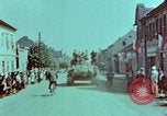 Image Des civils allemands et soldat allemand Prisonniers près de Pilsen Pilsen Tchécoslovaquie, 1945, de la seconde 60 séquences d'archives historiques vidéo 65675055605