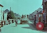 Image Des civils allemands et soldat allemand Prisonniers près de Pilsen Pilsen Tchécoslovaquie, 1945, de la seconde 61 séquences d'archives historiques vidéo 65675055605