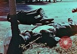 Immagine di Soldati tedeschi uccisi dai cechi a Pilsen Pilsen Cecoslovacchia, 1945, secondo 15 filmato di repertorio 65675055606