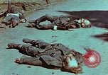 Immagine di Soldati tedeschi uccisi dai cechi a Pilsen Pilsen Cecoslovacchia, 1945, secondo 27 filmato di repertorio 65675055606