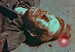 Immagine di Soldati tedeschi uccisi dai cechi a Pilsen Pilsen Cecoslovacchia, 1945, secondo 35 filmato di repertorio 65675055606