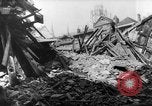 Image ruines couvant Vichy France, 1943, de la seconde 26 séquences d'archives historiques vidéo 65675055611