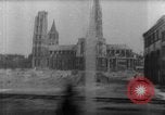 Image ruines couvant Vichy France, 1943, de la seconde 45 séquences d'archives historiques vidéo 65675055611