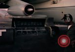 Image C-141A Starlifter aéronefs Philippines, 1979, de la seconde 17 séquences d'archives historiques vidéo 65675055616