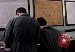 Standbild Abfüllung von Flight Plan Philippinen, 1979, aus Sekunde 55 historischem Filmmaterial Videoclip 65675055619