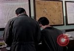 Standbild Abfüllung von Flight Plan Philippinen, 1979, aus Sekunde 57 historischem Filmmaterial Videoclip 65675055619