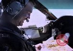 Standbild Maschinen am Bedienfeld Philippinen, 1979, aus Sekunde 62 historischem Filmmaterial Videoclip 65675055624