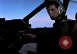 Standbild Copilot Kontrollen Strip Landkarte Philippinen, 1979, aus Sekunde 6 historischem Filmmaterial Videoclip 65675055625
