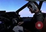 Standbild Copilot Kontrollen Strip Landkarte Philippinen, 1979, aus Sekunde 25 historischem Filmmaterial Videoclip 65675055625