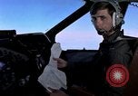 Standbild Copilot Kontrollen Strip Landkarte Philippinen, 1979, aus Sekunde 29 historischem Filmmaterial Videoclip 65675055625