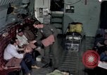 Standbild load master für Luftfahrzeuge Philippinen, 1979, aus Sekunde 4 historischem Filmmaterial Videoclip 65675055626