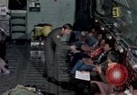 Standbild load master für Luftfahrzeuge Philippinen, 1979, aus Sekunde 12 historischem Filmmaterial Videoclip 65675055626