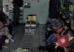 Standbild load master für Luftfahrzeuge Philippinen, 1979, aus Sekunde 19 historischem Filmmaterial Videoclip 65675055626