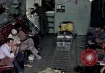 Standbild load master für Luftfahrzeuge Philippinen, 1979, aus Sekunde 22 historischem Filmmaterial Videoclip 65675055626