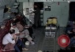 Standbild load master für Luftfahrzeuge Philippinen, 1979, aus Sekunde 27 historischem Filmmaterial Videoclip 65675055626