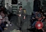 Standbild load master für Luftfahrzeuge Philippinen, 1979, aus Sekunde 31 historischem Filmmaterial Videoclip 65675055626