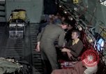Standbild load master für Luftfahrzeuge Philippinen, 1979, aus Sekunde 34 historischem Filmmaterial Videoclip 65675055626