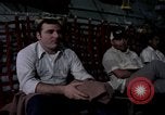 Standbild load master für Luftfahrzeuge Philippinen, 1979, aus Sekunde 43 historischem Filmmaterial Videoclip 65675055626